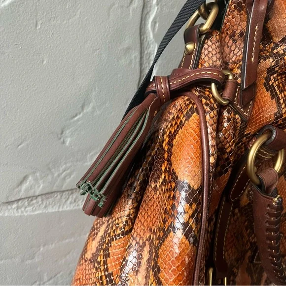 Rare Vintage Dooney & Bourke Python Embossed Leather Bucket Bag – Style 9P940 OR